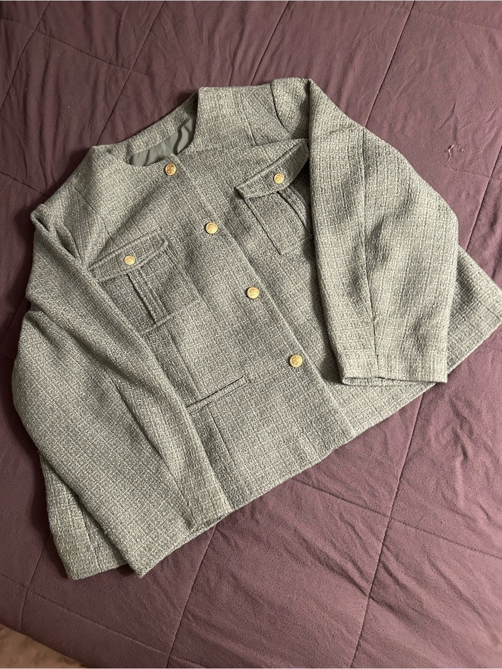 Woven Textured Button-Front Women's suit Jacket in Light Green - Picture 2 of 10